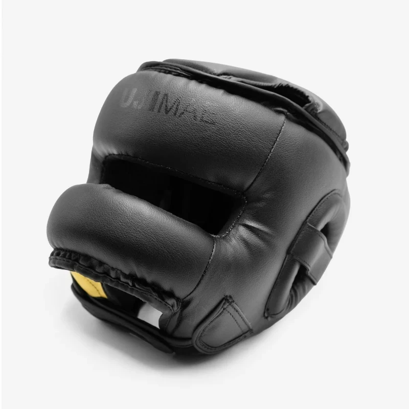 kask MMA z metalową osłoną twarzy