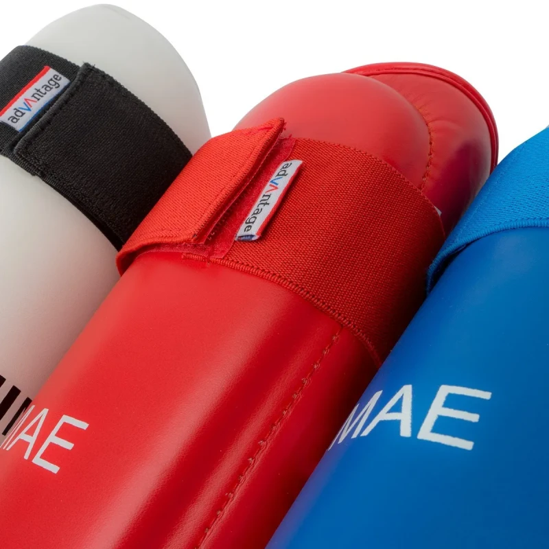 czerwone ochraniacze karate premium