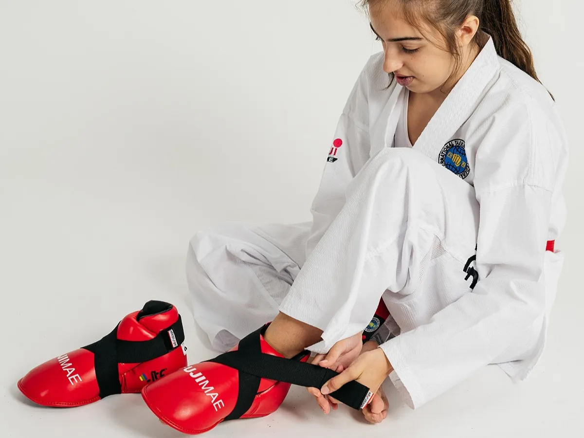 Ochraniacze na stopy Taekwondo ITF – jak dobrać rozmiar i model?